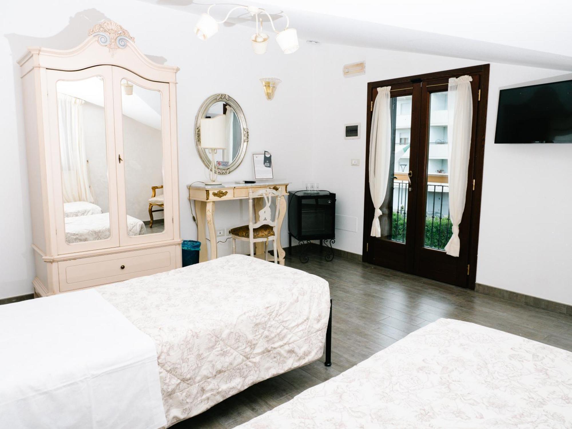 Villa Grace Tombolato Montesilvano Ngoại thất bức ảnh