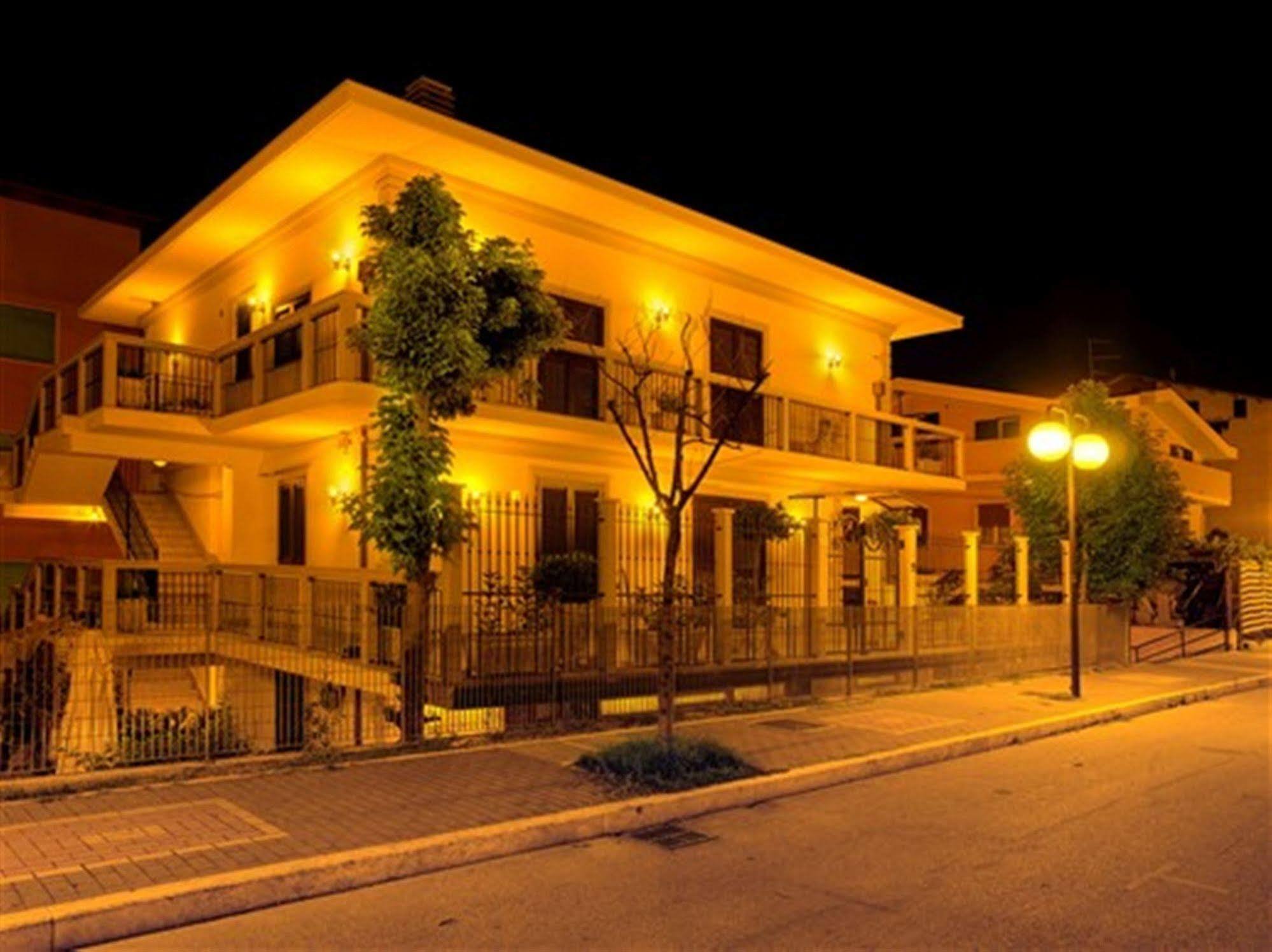 Villa Grace Tombolato Montesilvano Ngoại thất bức ảnh