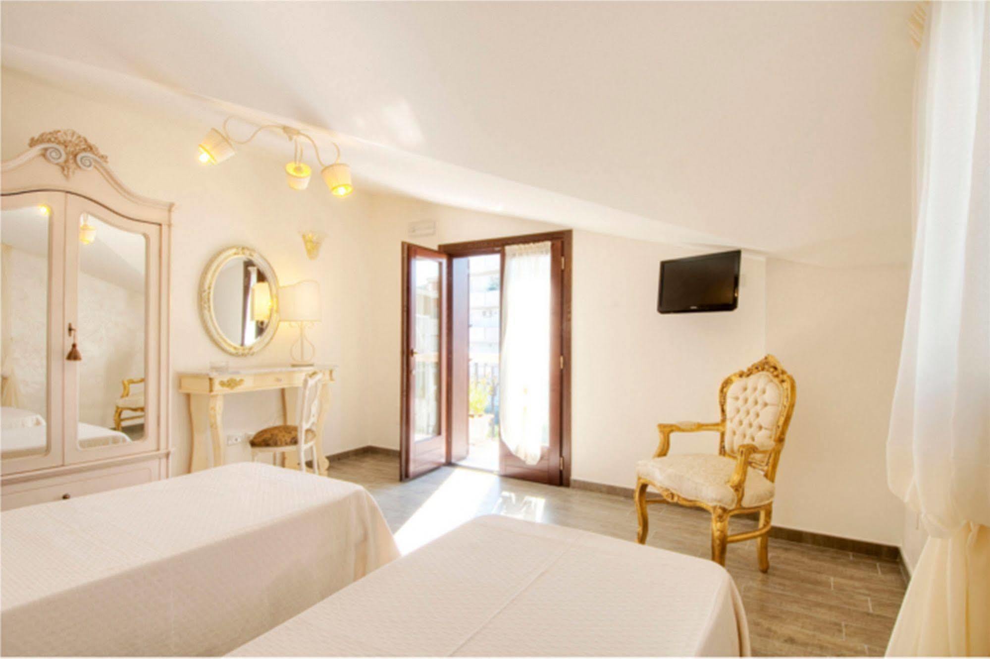 Villa Grace Tombolato Montesilvano Ngoại thất bức ảnh